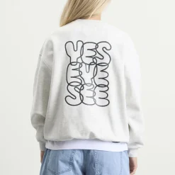 YESEYESEE C-Logo Sweatshirt